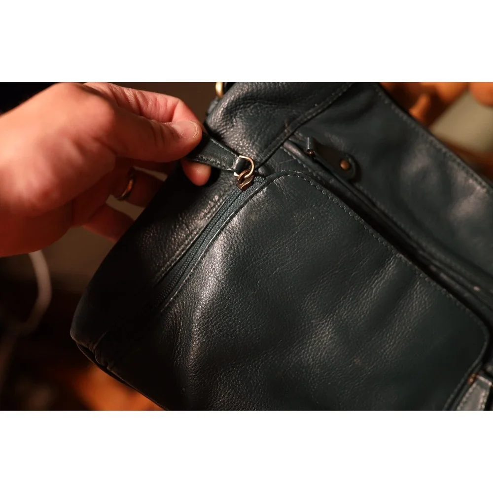 Great American Leatherworks Teal Leather Crossbody Organizer Bag Brass‎ Hardware